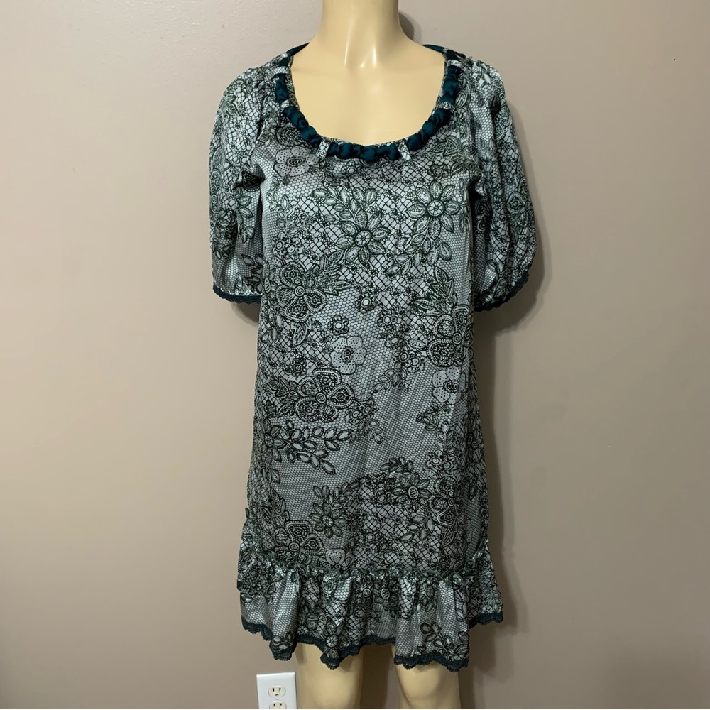 AXES Femme Satin Teal Floral Short Sleeve Dress Size Medium